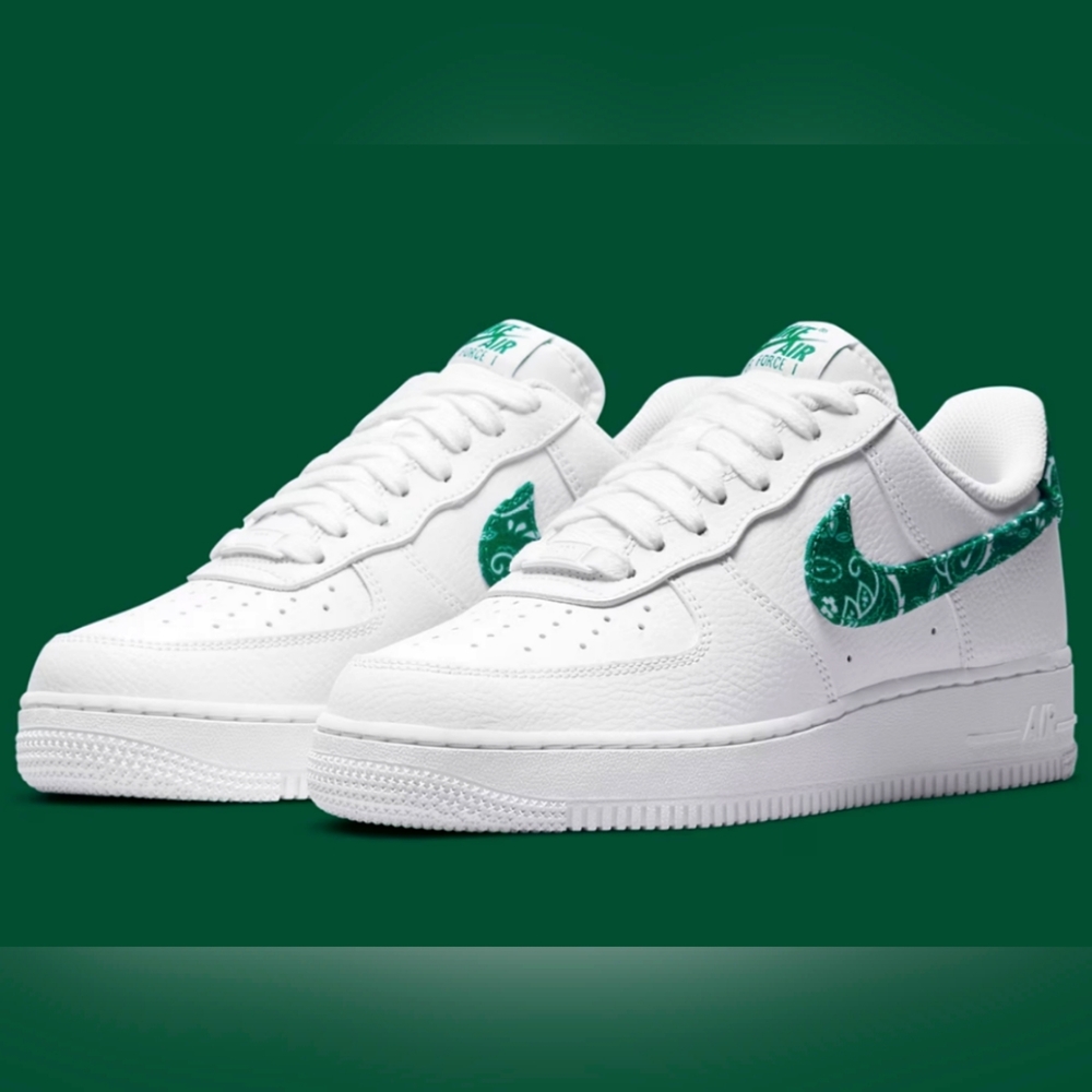Nike Air Force 1 '07 ESS, NWOT
